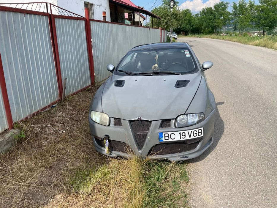 Vând sau schimb alfa romeo gt din 2010