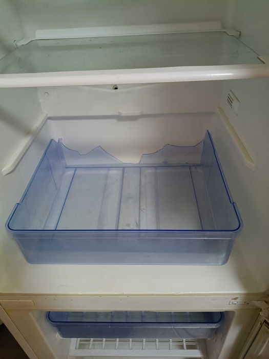 Продам рабочий холодильник ARDO (Италия)