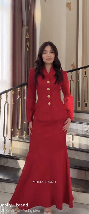 Платье нарядное двойку красное