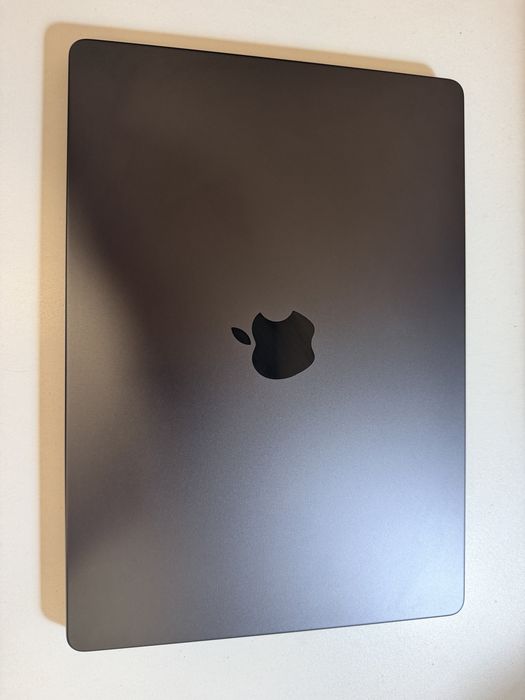 Apple MacBook Pro 14” M3 Pro 18Gb 512Gb Space Black