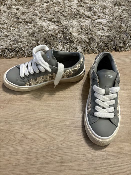 Dior b33 marimea 43