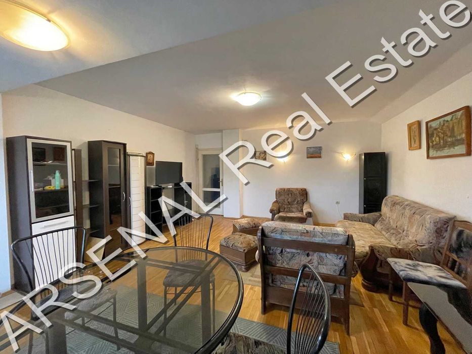 Дава се под наем Двустаен апартамент в София, Център - 90 кв.м за 550 € - Снимка #2