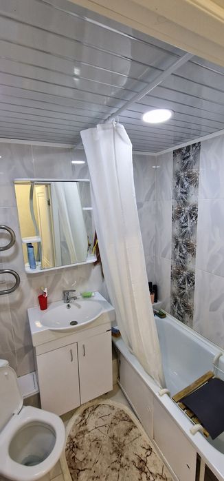 Продам квартиру.    .