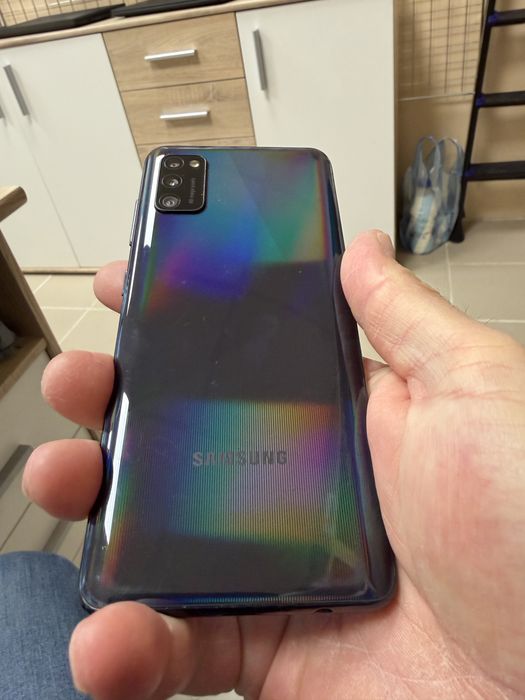 Samsung Galaxy A41 4/64gb- отличен