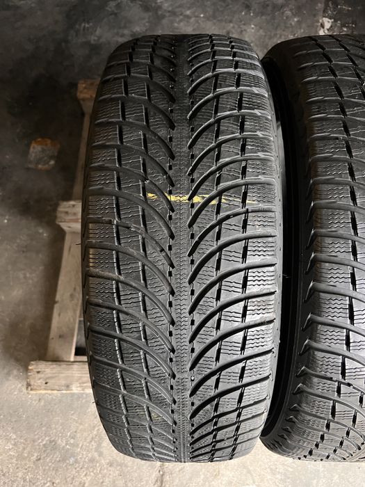 2 anvelope iarna 235/60/18 , Michelin !