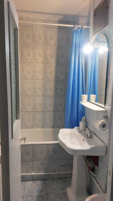 Ofer spre inchiriere apartament cu 2 camere in Tulcea