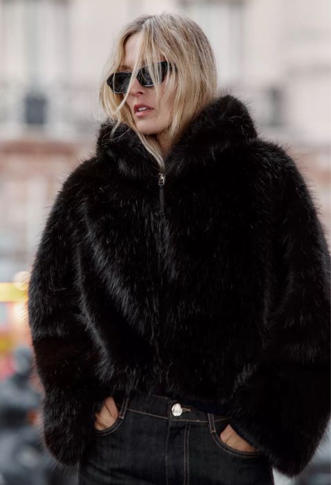 Пухено палто Zara