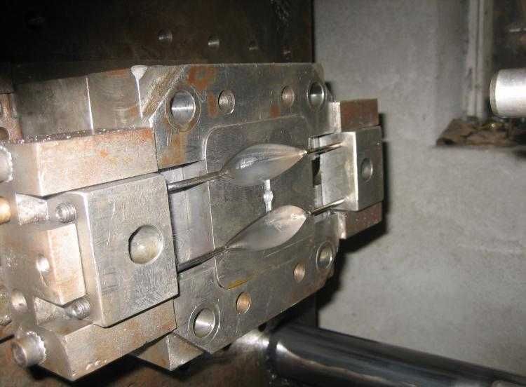 Стругaрски услуги, фреза, шлайф, закалки, инструментална екипировка гр ...