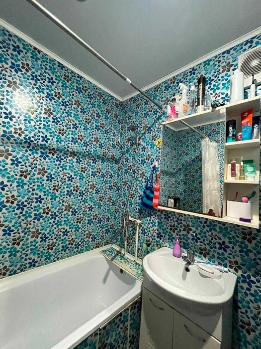 продам 2 ком квартиру Новостройку