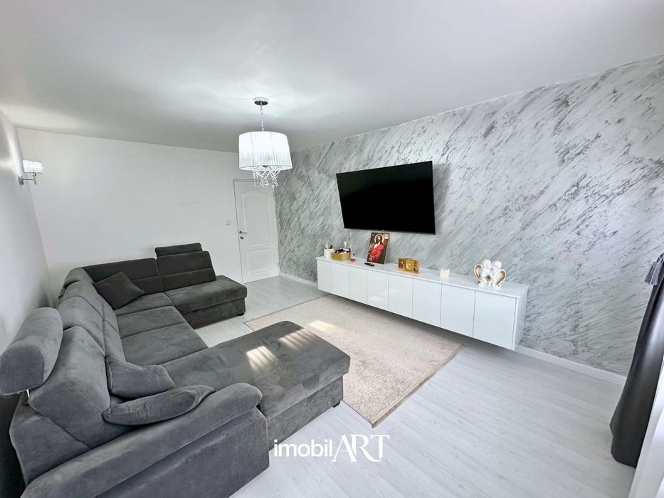 Vand apartament crangului dej