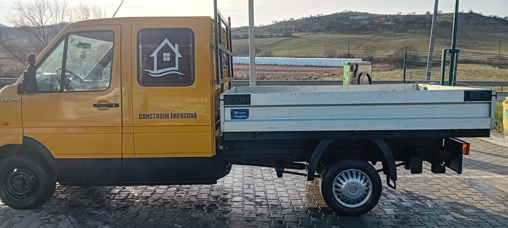 Volkswagen LT28 7 locuri