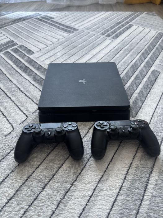Продам пс4 слим (playstation 4 slim)