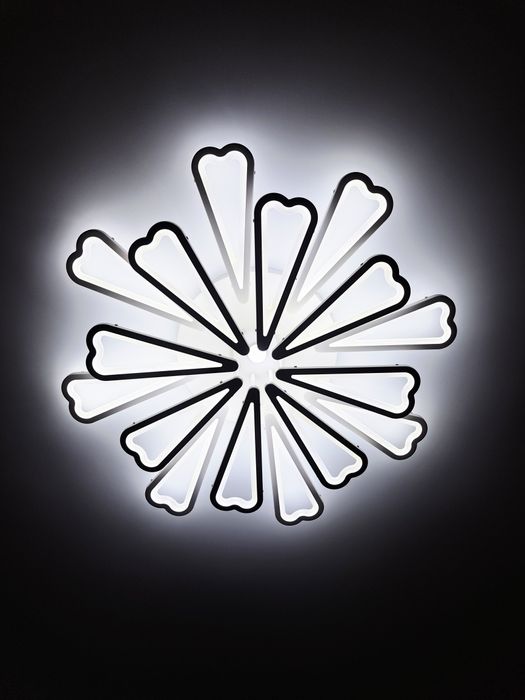 Люстры светодиодные