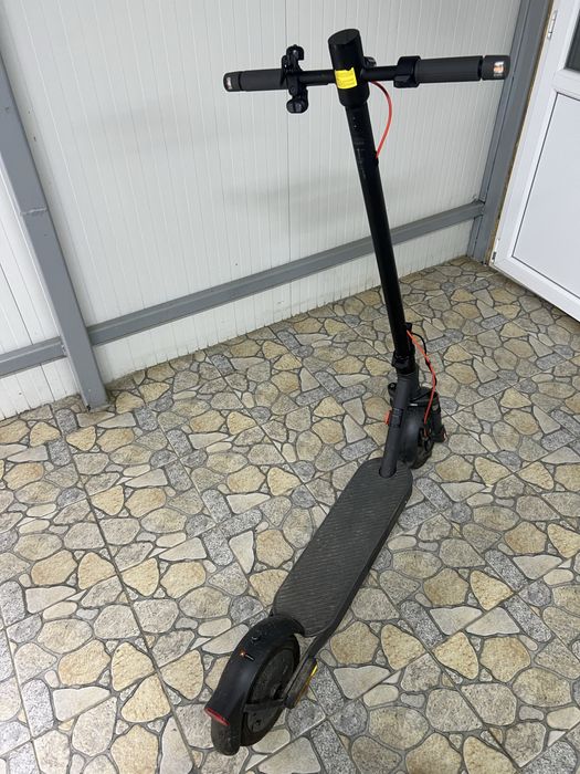 Trotineta electrica mi elite