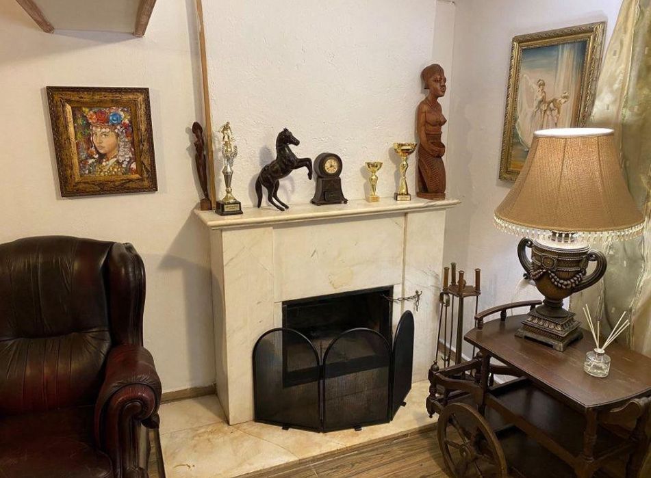 Дава се под наем Къща в Бургас, Център - 73 кв.м за 714 € - Снимка #1