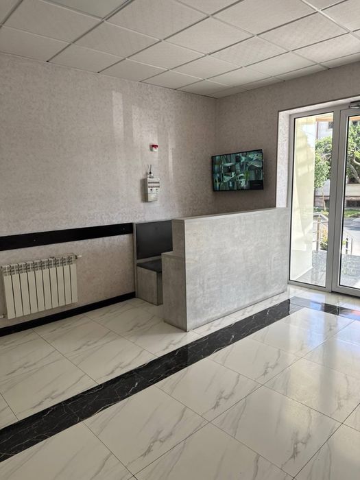 Сами арендадатели сдаем в аренду офисные помещения + юридический адрес