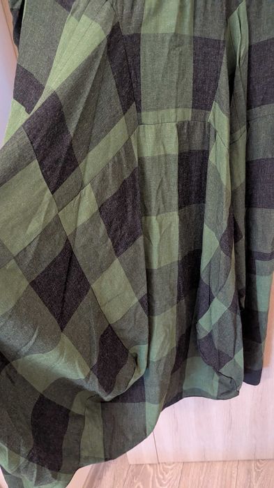 Rochie cadrilată maxi