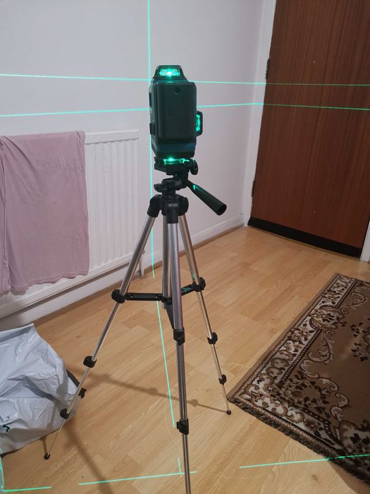 Nivela laser 16 linii, 4D, Autonivelare cu trepied 1,1metri