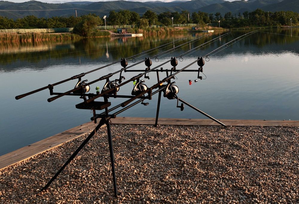 Rod Pod / suport lansete din duraluminiu anodizat 6 Picioare 5 Posturi