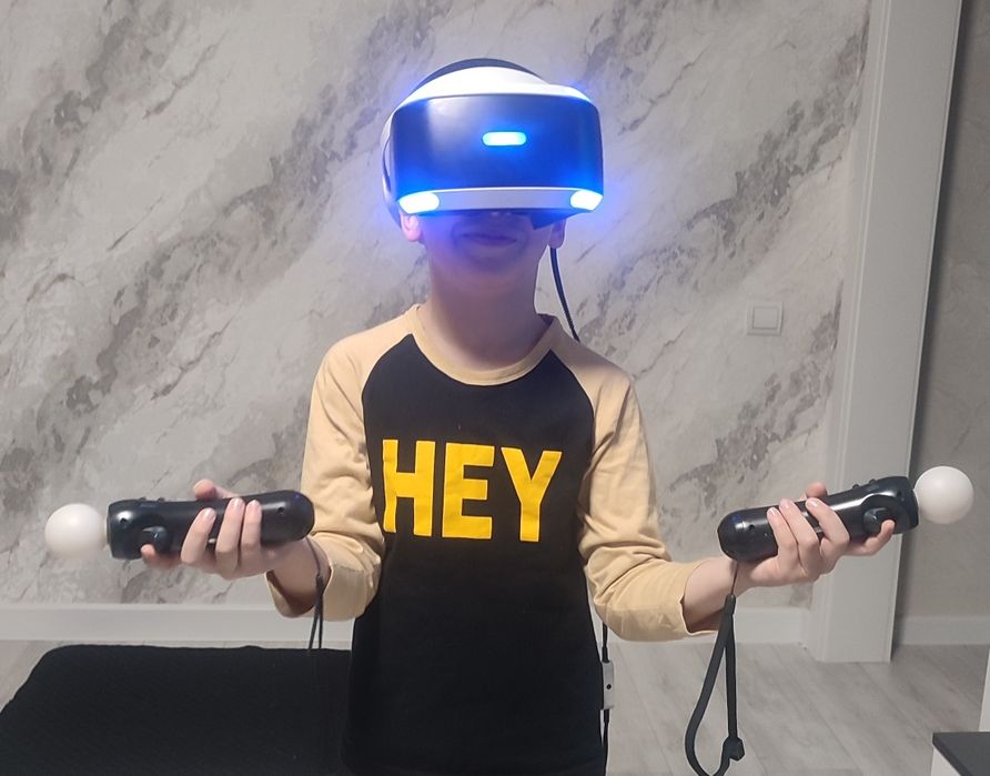 Продам виар очки Sony PlayStation 4