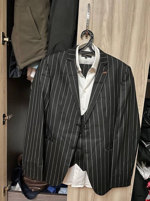 Продам костюм и штаны