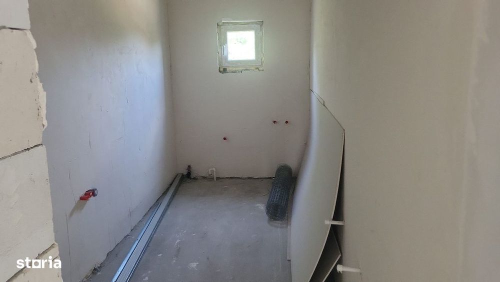 Casa ieftină în Lumina, zonă centrală!