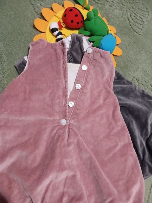 Лот роклички 6м + играчка