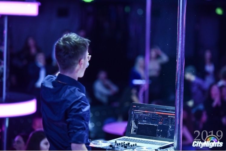 DJ - orice tip de eveniment