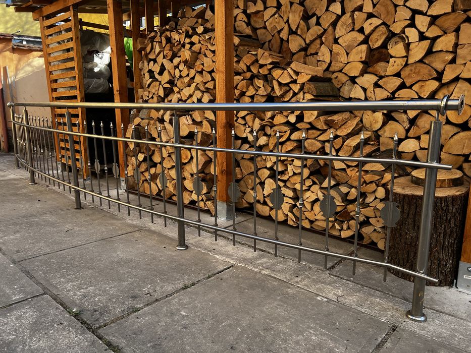 Vand  balustrada de inox, lungime 5.5m