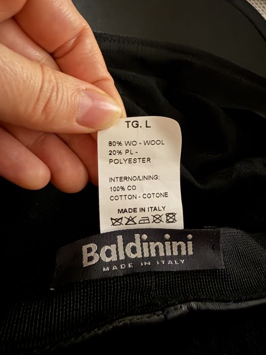Нова шапка Baldinini