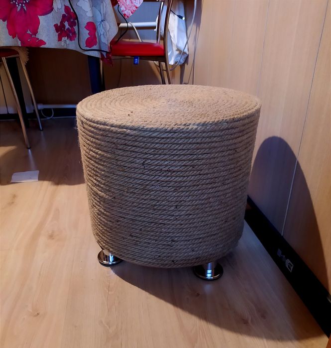 Пуфик ручная работа