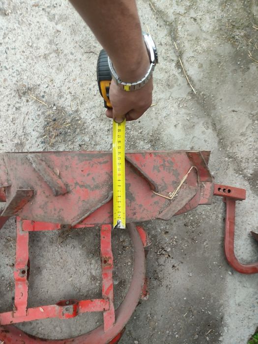 Колеса и плуг на мотоблок МТЗ-05