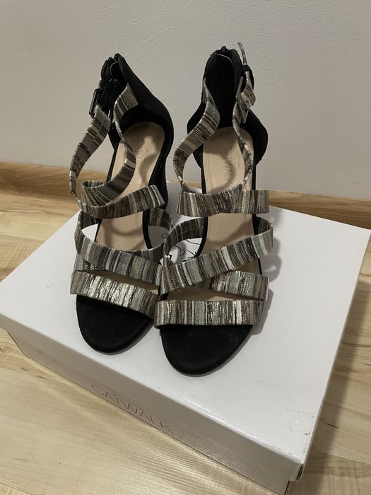 Sandale cu toc Deichmann