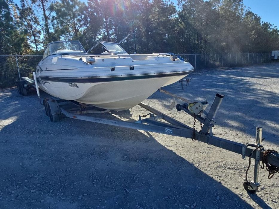 Продаётся Катера Hurricane с мотором Yamaha 200