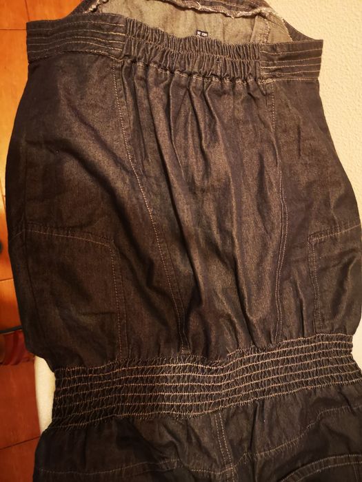 Salopetă denim nouă