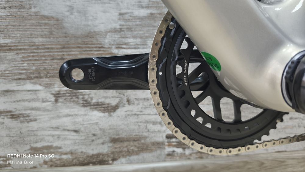 НОВ карбонов шосеен велосипед Argon 18 Equation SRAM Rival AXS DT Swiss | M