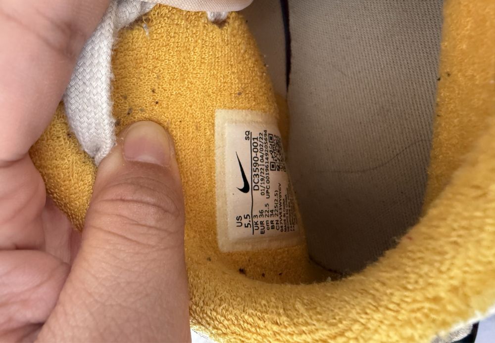 Продам кроссовки найк