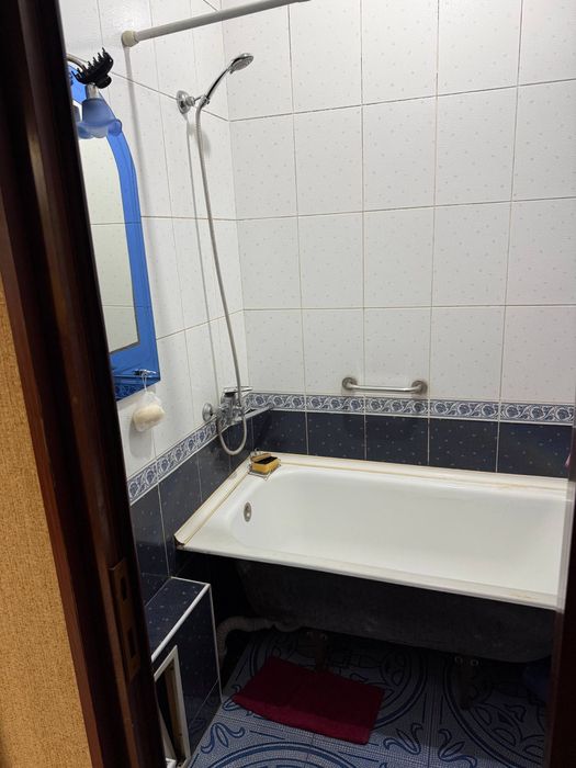 Продается 4х ком квартира