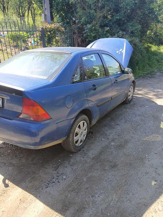 Vind ford focus 1.8 benzina
