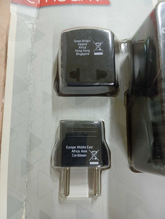 Продам EMBARK блок питания 110V на 220V .