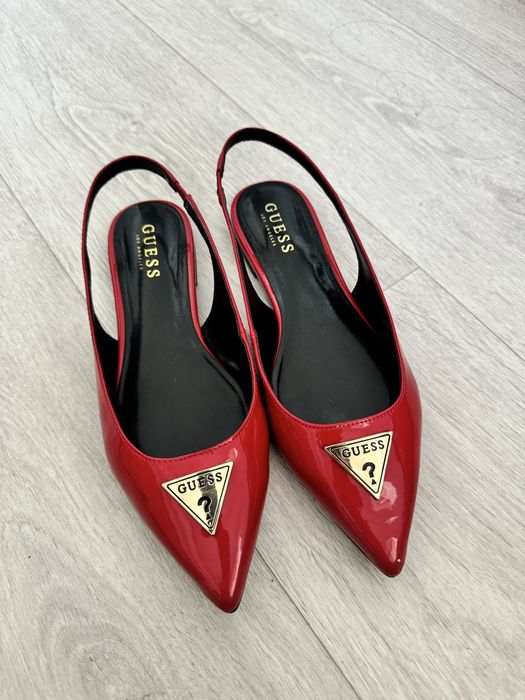 Босоножки guess без каблука оригинал