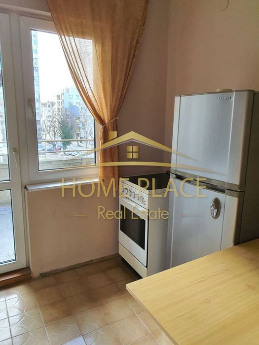 Продава се Тристаен апартамент в Варна, Лятно кино Тракия - 86 кв.м за 1861 €/кв.м - Снимка #1