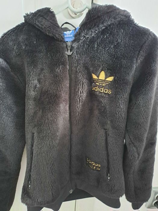 Geaca dama Adidas marimea S