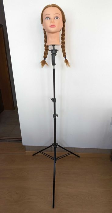 Нова метална стойка / статив за фризьорска тренировъчна глава 190см