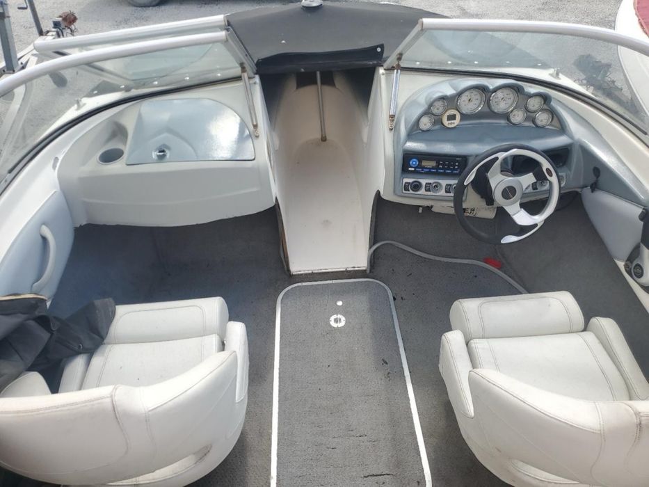 Катер Byliner 2009 года