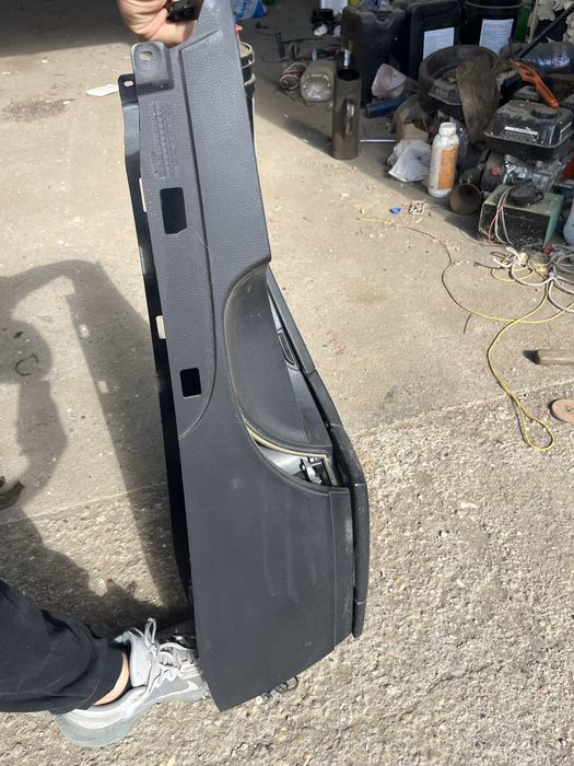 Кожен подлакътник за BMW E60