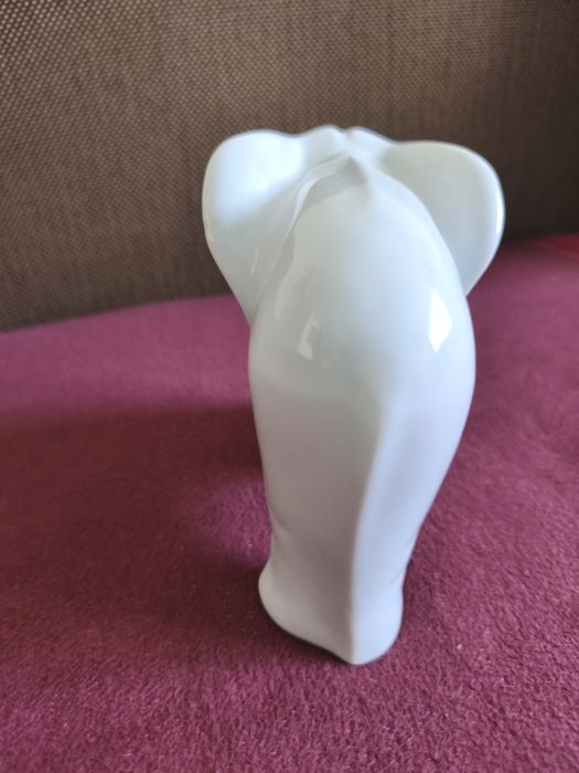 Decoratiune ceramica elefant