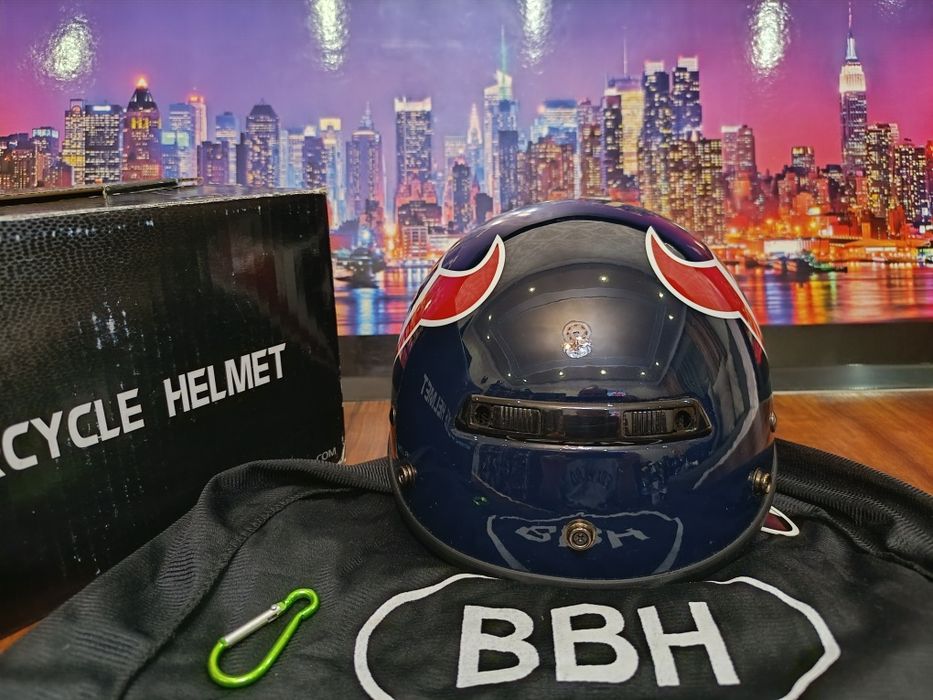 Мото шлем от бренда BBH