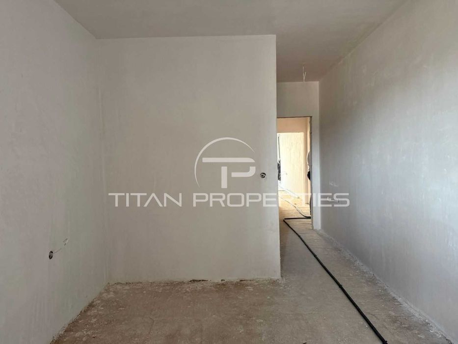 Продава се Тристаен апартамент в Пловдив, Тракия - 108 кв.м за 762 €/кв.м - Снимка #2