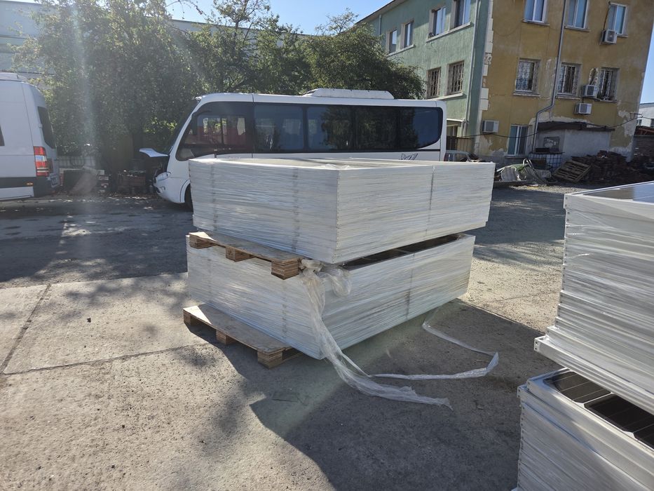 Продавам панели 240 В